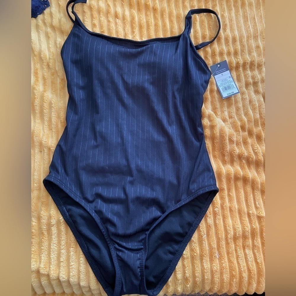 Mossimo Solid One Piece bathing suit for Women NWT Size S Black striped‌‌‌